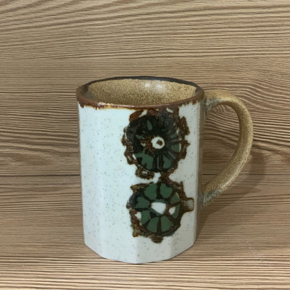 Vintage clay mug - original